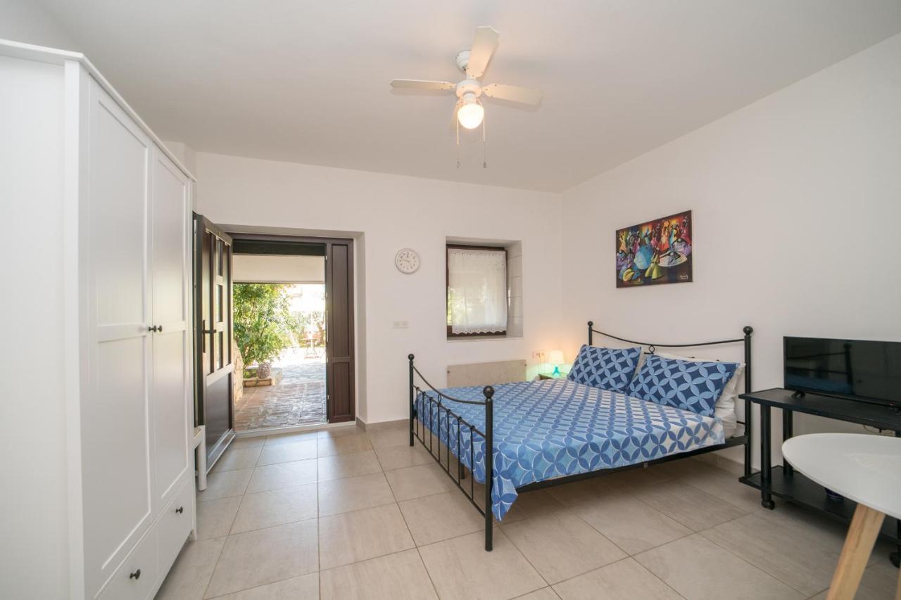 Apartmani Mirjana Umag Exterior foto
