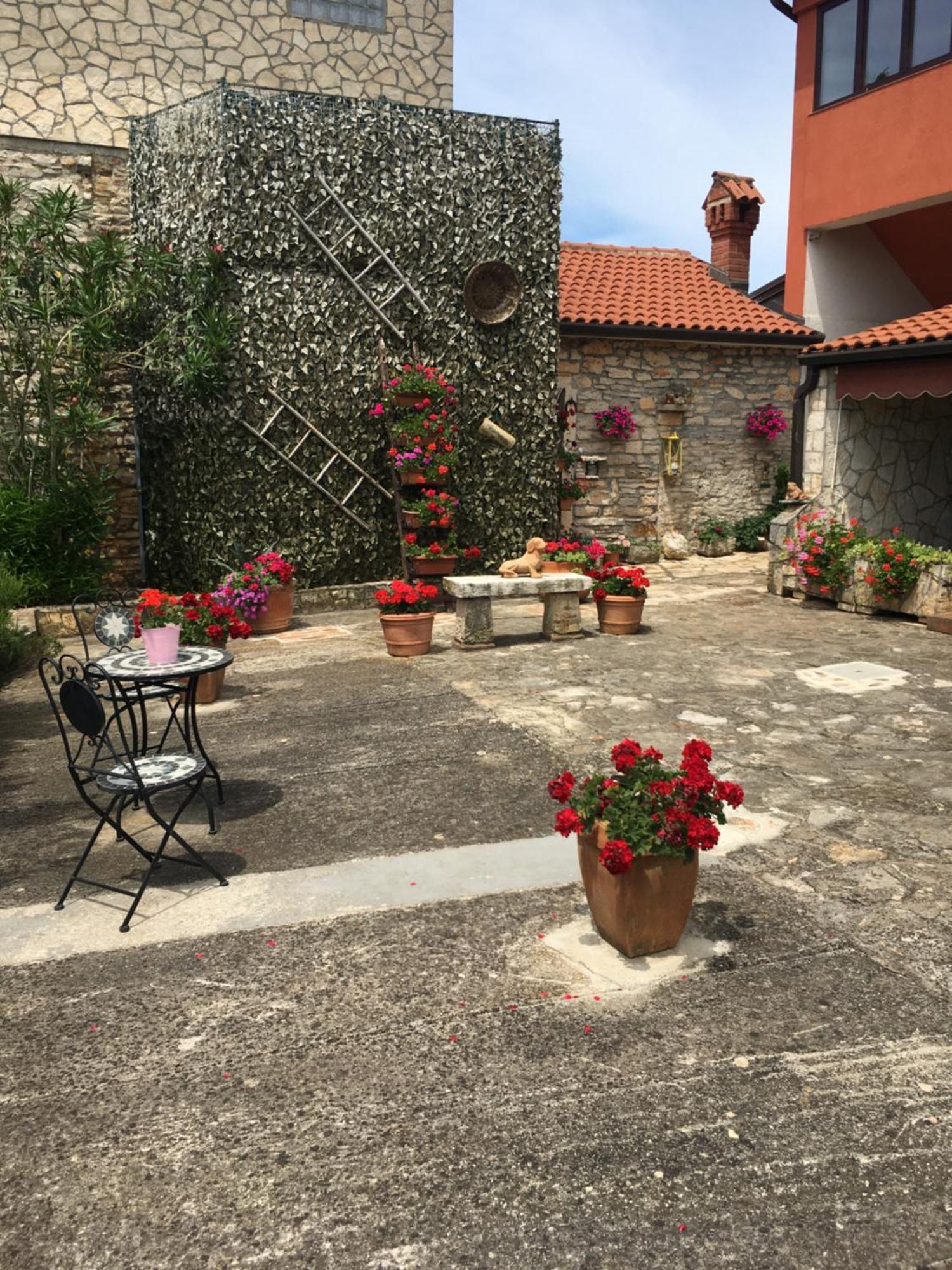 Apartmani Mirjana Umag Exterior foto